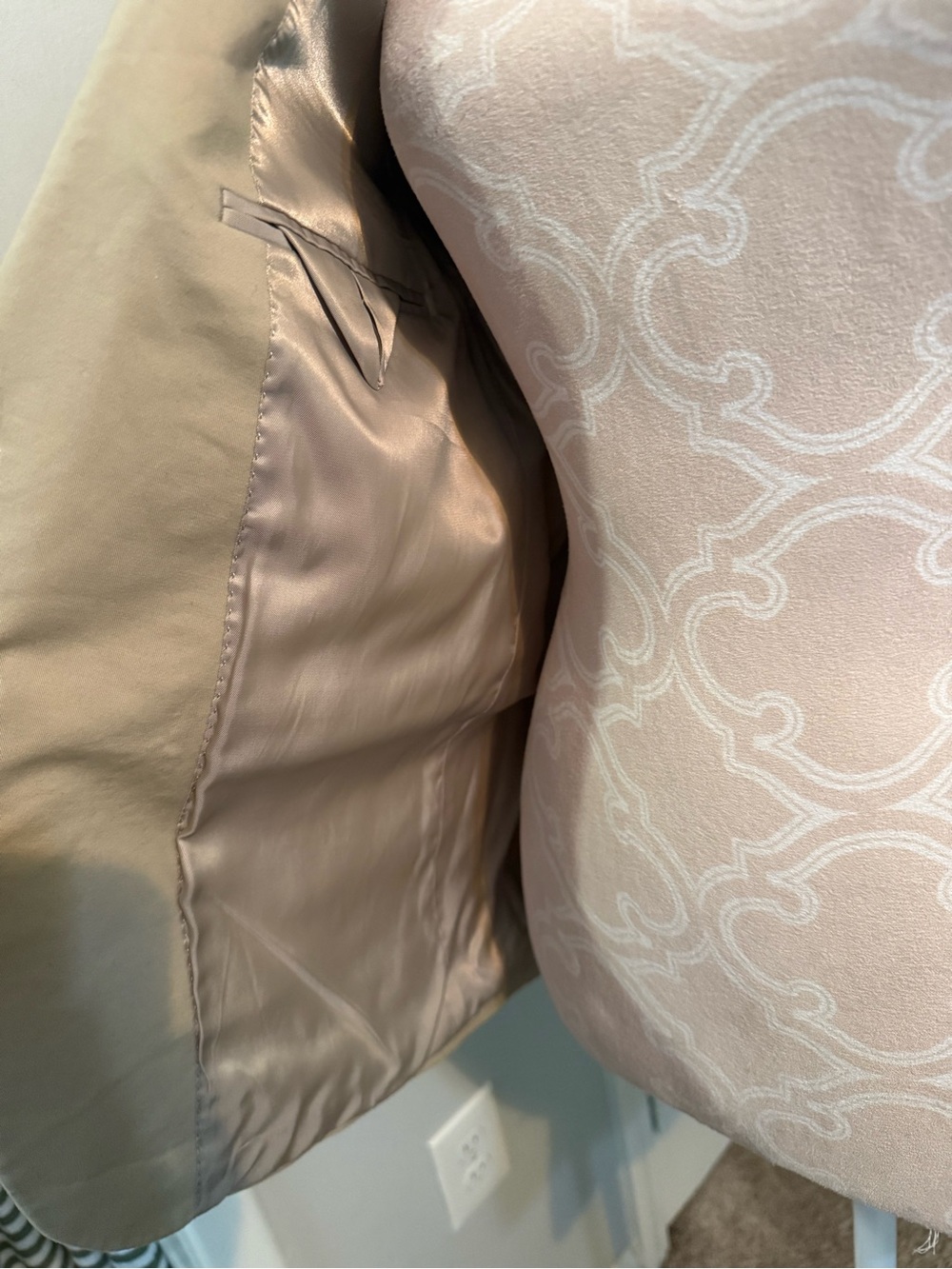 Lauren Ralph Lauren Beige Satin-Lined Blazer Jacket - Picture 4 of 4